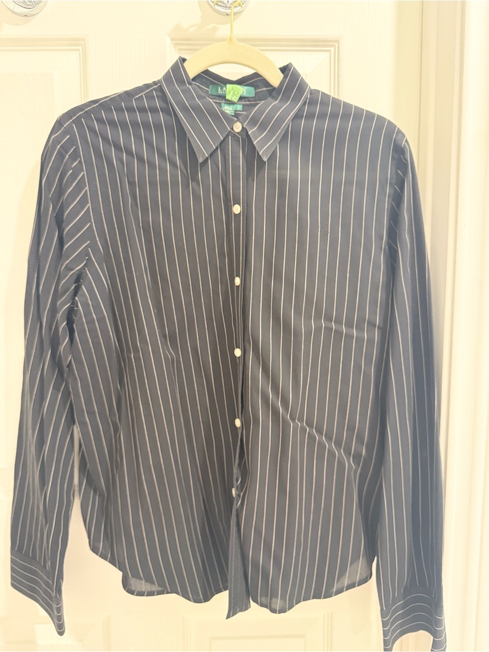 Ralph Lauren Women’s Cotton Black Pinstripe Long-Sleeve Button Up Dress Shirt L